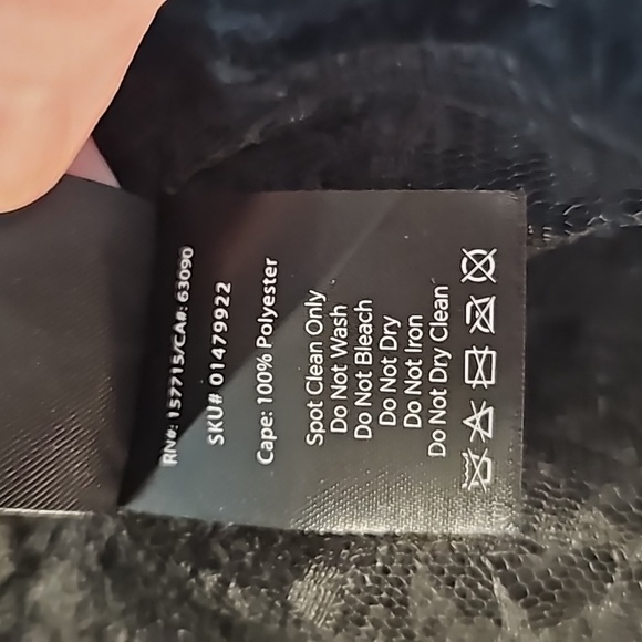 Planet Spirit Black Lace Hooded Cape NWOT Halloween Witch Day of the Dead 56" - Picture 14 of 14